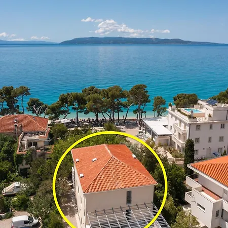 Appartement Providenca - Beachfront & Private Parking Makarska